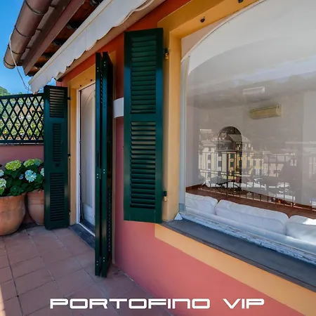 Rooftop Deluxe By Portofinovip Apartment